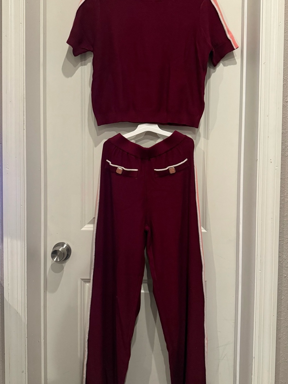 Womenโs Burgundy Two-Piece Knit Pants Set with Pink Side Stripe (small)